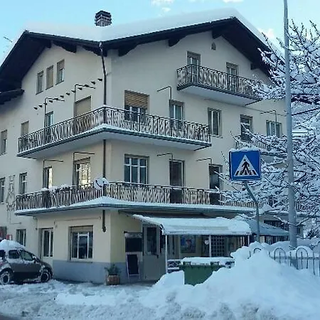La Gargote Du Chevalier Hotel 2*
